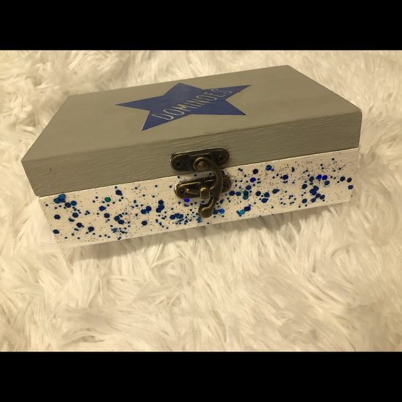 Custom Dominoes - Picture 2 of 5